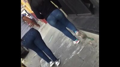 Gordibuena en jeans