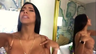 Video mujeres desnudandose