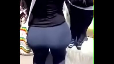 Rusas pilladas en la calle