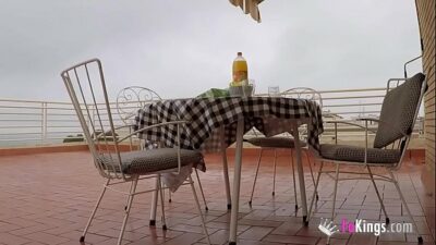 Drogan a su hermana y le hacen cosas mala