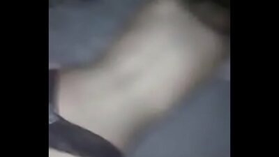 Esposo encuentra a su mujer con otro