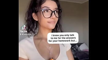 Ashly vertí tik tom