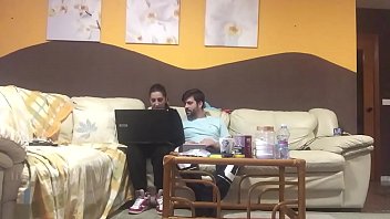 Como hacer para que una mujer fume criko