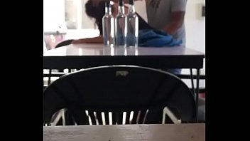 Tia visita a sobrino