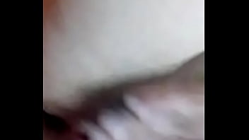 Aldana petiando