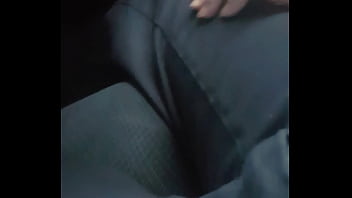 Hermanos en el carro