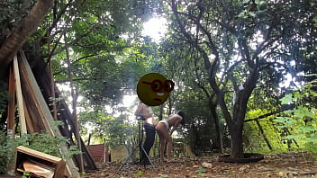 Mi padrastro me da anal