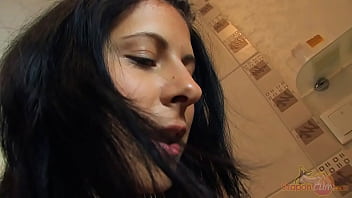 Katherǐne correa