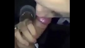 Video porno con primo que le encanta chupar polla