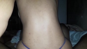 Video porno de sandía mujer rodando culo en polla